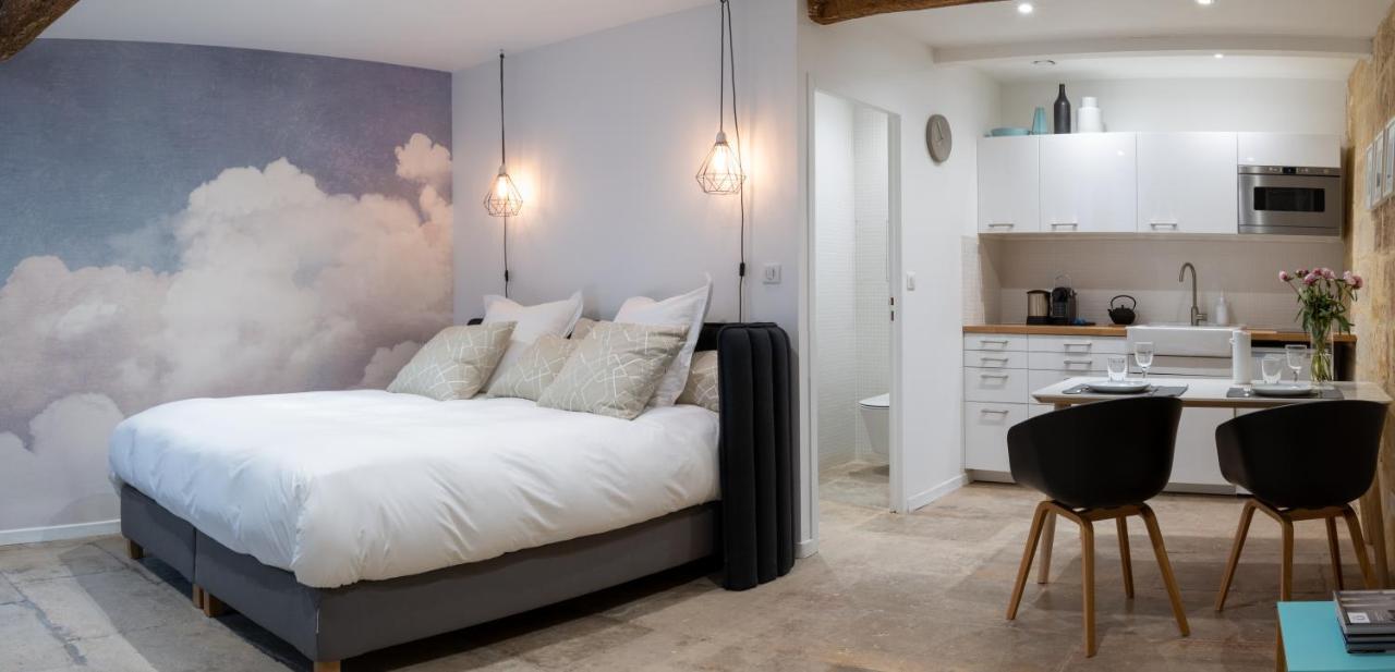 Design & Cosy - Centre Historique Ecusson Apartment มงต์เปอลิเยร์ ภายนอก รูปภาพ