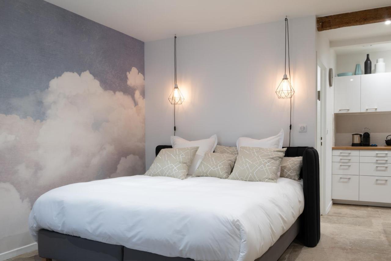 Design & Cosy - Centre Historique Ecusson Apartment มงต์เปอลิเยร์ ภายนอก รูปภาพ