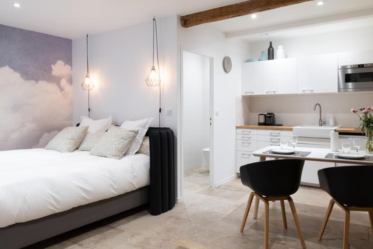Design & Cosy - Centre Historique Ecusson Apartment มงต์เปอลิเยร์ ภายนอก รูปภาพ